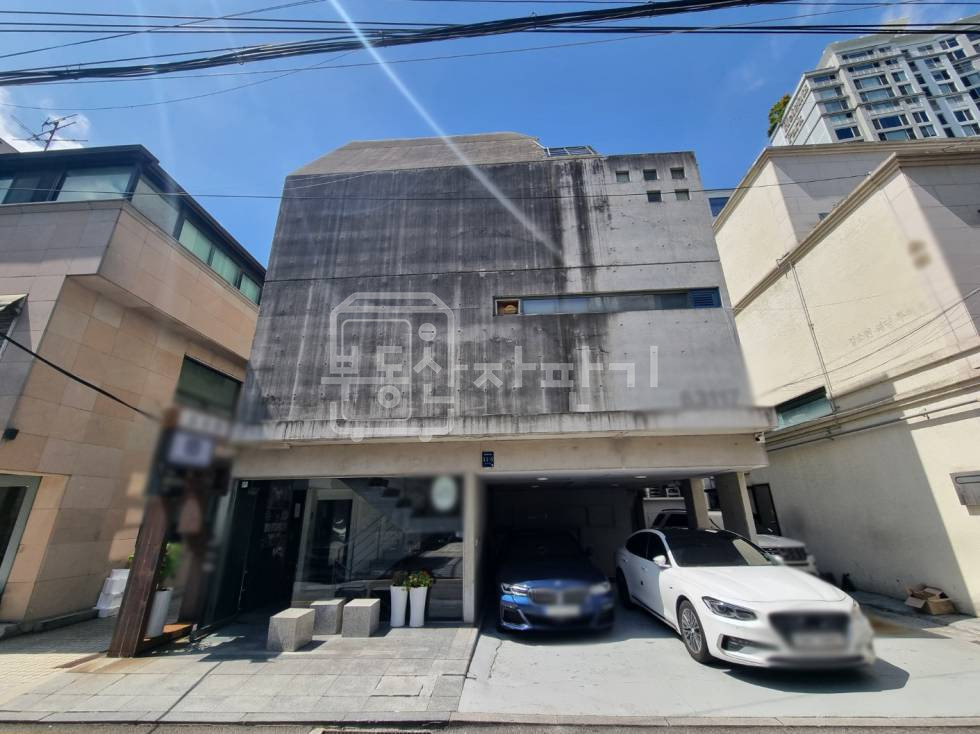 서울 강남구 신사동 무권리, 도산공원 인근, 지하1층 임대 월세 매물번호 32386 사진 1