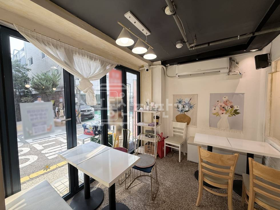 서울 강남구 논현동 학동역 5분, 역세권, 1층 임대 월세 매물번호 26049 사진 1