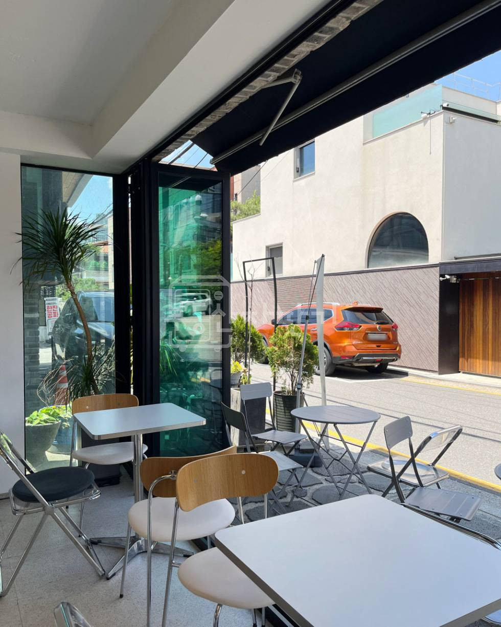 서울 강남구 역삼동 무권리,언주역 7분, 역세권, 1층 임대 월세 매물번호 30505 사진 2