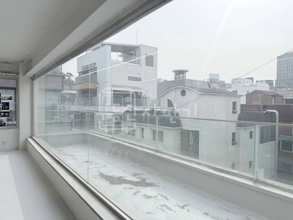 서울 강남구 신사동 무권리, 테라스, 세로수길 인근, 4층 임대 월세 매물번호 30772 사진 4