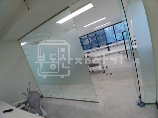 서울 강남구 역삼동 무권리, 역삼역 도보 2분, 초역세권, 11층 임대 월세 매물번호 33001 사진 5