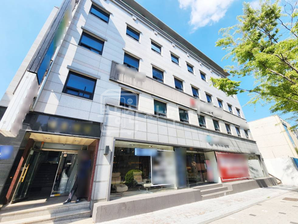 서울 강남구 논현동 무권리, 논현역 7분, 역세권, 지하1층~1층 임대 월세 매물번호 30865 사진 1