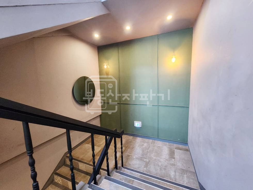 서울 강남구 논현동 무권리, 논현역 7분, 역세권, 지하1층~1층 임대 월세 매물번호 30865 사진 11