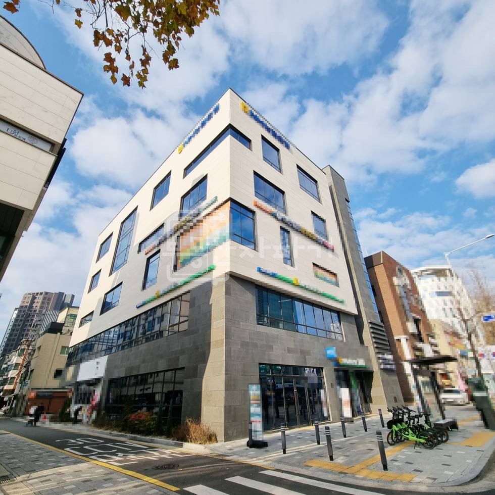 서울 서초구 방배동 무권리 내방역 도보 7분 역세권 함지박사거리 인근 대로변 1층 월세 매물번호 33084 사진 1