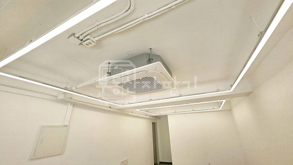 서울 강남구 역삼동 무권리, 9호선 언주역 도보 5분, 역세권, 1층 임대. 월세 매물번호 28568 사진 3