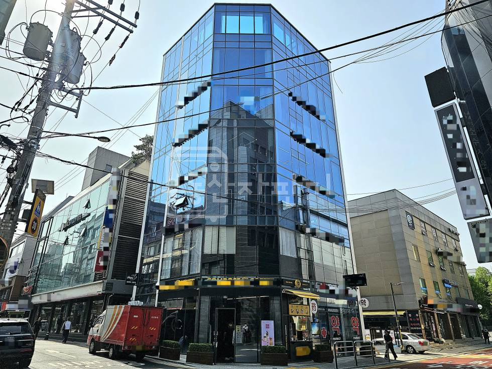 서울 강남구 신사동 무권리, 압구정역 6분, 역세권, 신구초교인근 코너건물 6층 임대 월세 매물번호 27545 사진 1