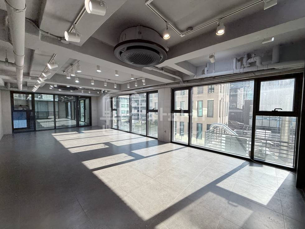 서울 강남구 삼성동 코엑스먹자, 3층 임대 월세 매물번호 33128 사진 1