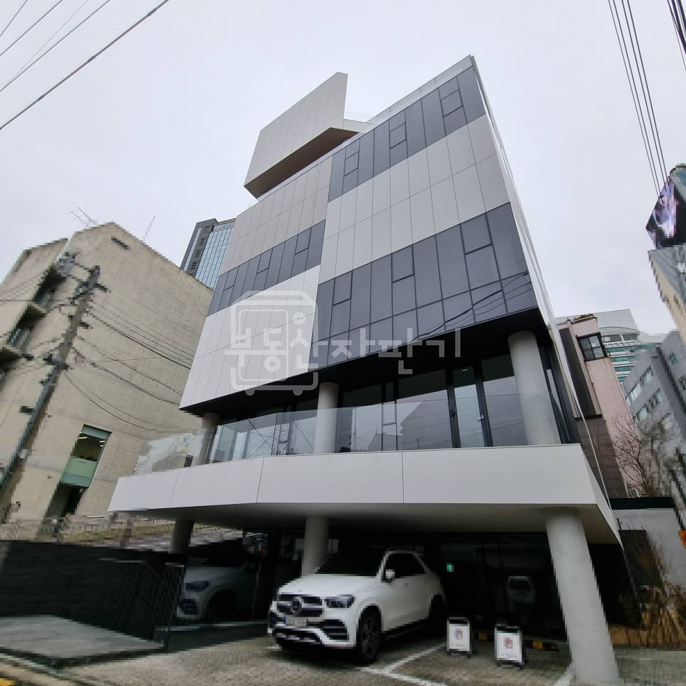 서울 강남구 신사동 무권리,신사역 9분, 신축첫입주, 지하2층 임대 월세 매물번호 27384 사진 4