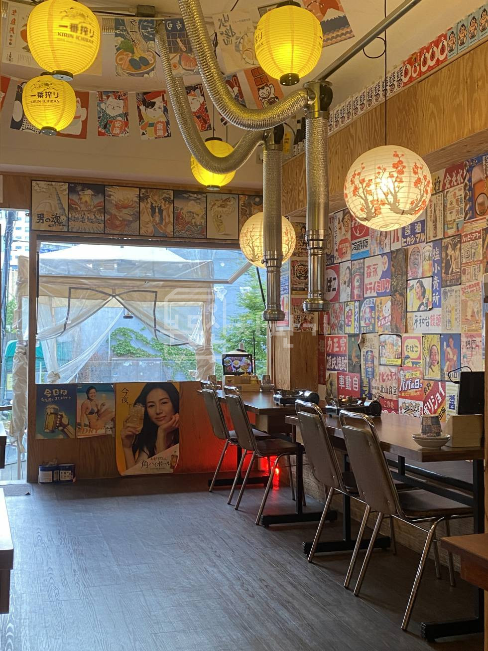 서울 강남구 논현동 신사역 도보 3분, 초역세권, 1층 임대 월세 매물번호 33184 사진 4