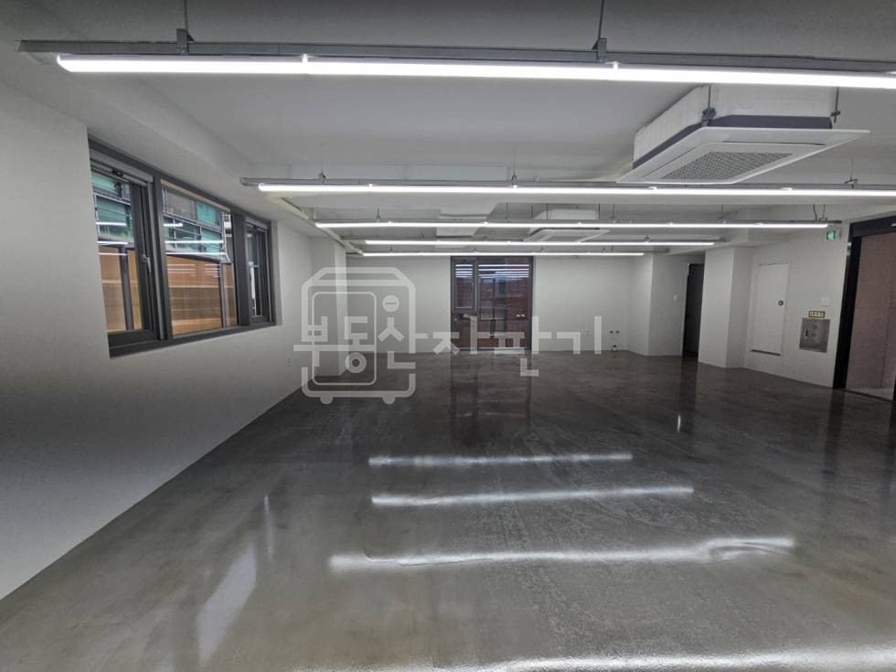 서울 강남구 신사동 압구정역 도보 9분 역세권 이면도로 2층 신축 첫 입주 월세 매물번호 33264 사진 7