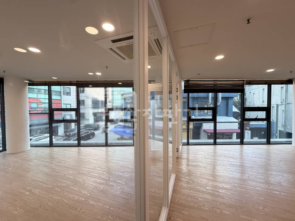 서울 강남구 논현동 주차무료 2대, 을지병원 인근, 코너건물 2층 임대 월세 매물번호 33316 사진 5
