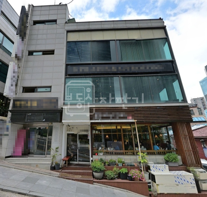 서울 강남구 역삼동 무권리, 역삼역 도보 8분, 역세권, 지하1층 임대 월세 매물번호 33071 사진 1