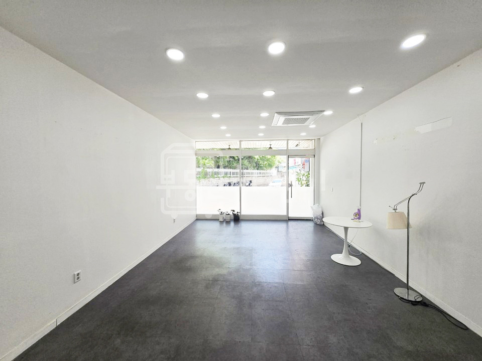 서울 강남구 대치동 무권리, 도곡초등학교 인근, 1층 임대 월세 매물번호 30258 사진 1