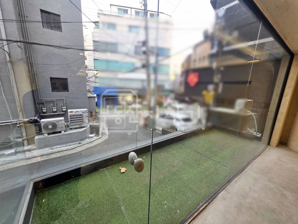 서울 강남구 신사동 무권리, 신사역 9분, 역세권, 1층 임대 월세 매물번호 33421 사진 7
