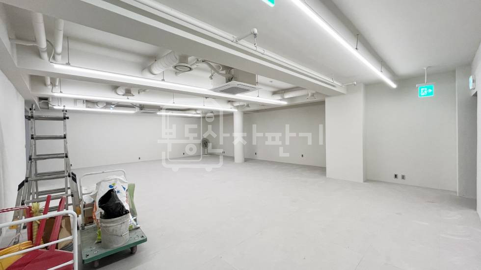 서울 강남구 삼성동 무권리 선정릉역 도보 4분 역세권 이면도로 지하 2층 월세 매물번호 33426 사진 3