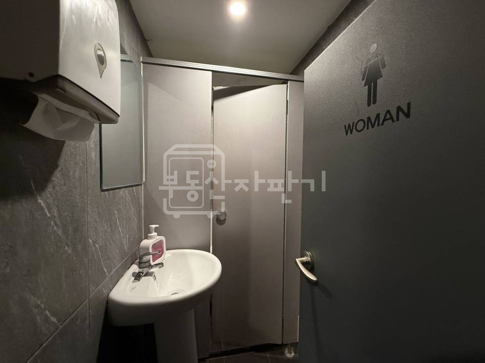 서울 송파구 잠실동 잠실새내역 인근,1층 임대 월세 매물번호 33480 사진 8