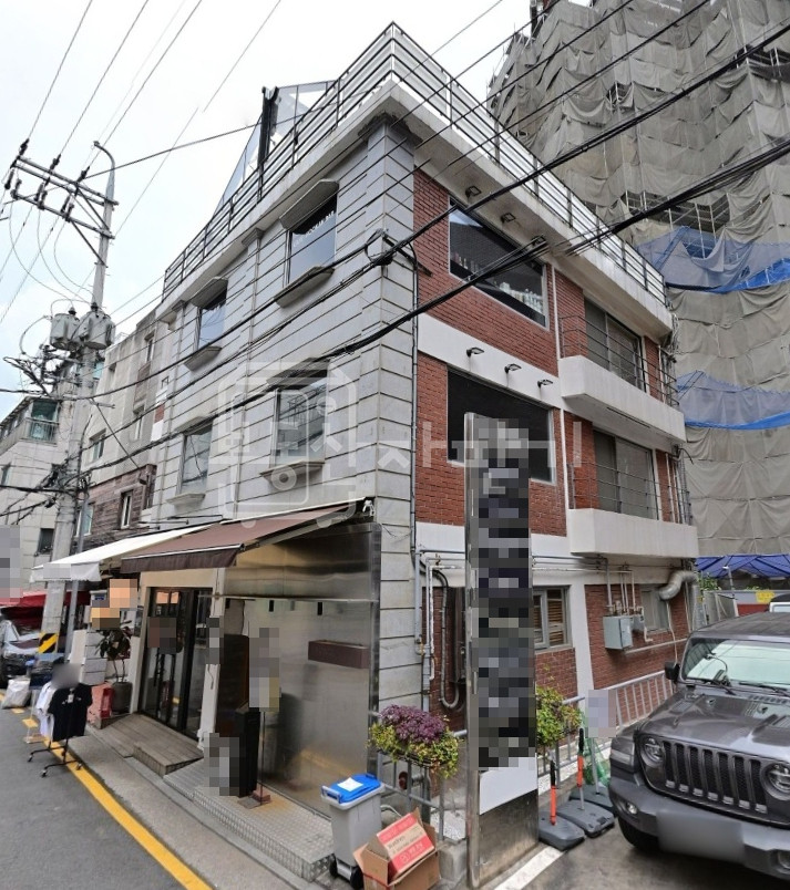 서울 강남구 신사동 부동산자판기, 신사역 도보8분 역세권, 2층 임대 월세 매물번호 33490 사진 1