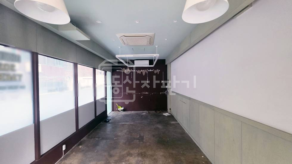 서울 강남구 신사동 무권리, 신사역 9분, 역세권, 1층 임대 월세 매물번호 32753 사진 4