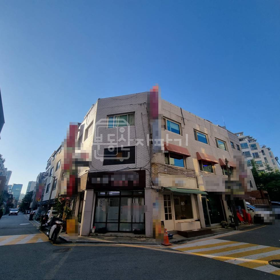 서울 강남구 삼성동 봉은사역 도보 7분 코너건물 이면도로, 1층 유동인구많음 업종협의 월세 매물번호 18444 사진 1