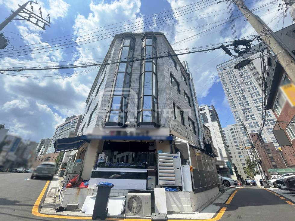 서울 강남구 역삼동 무권리, 언주역 2분, 초역세권, 3층 임대 월세 매물번호 32460 사진 1