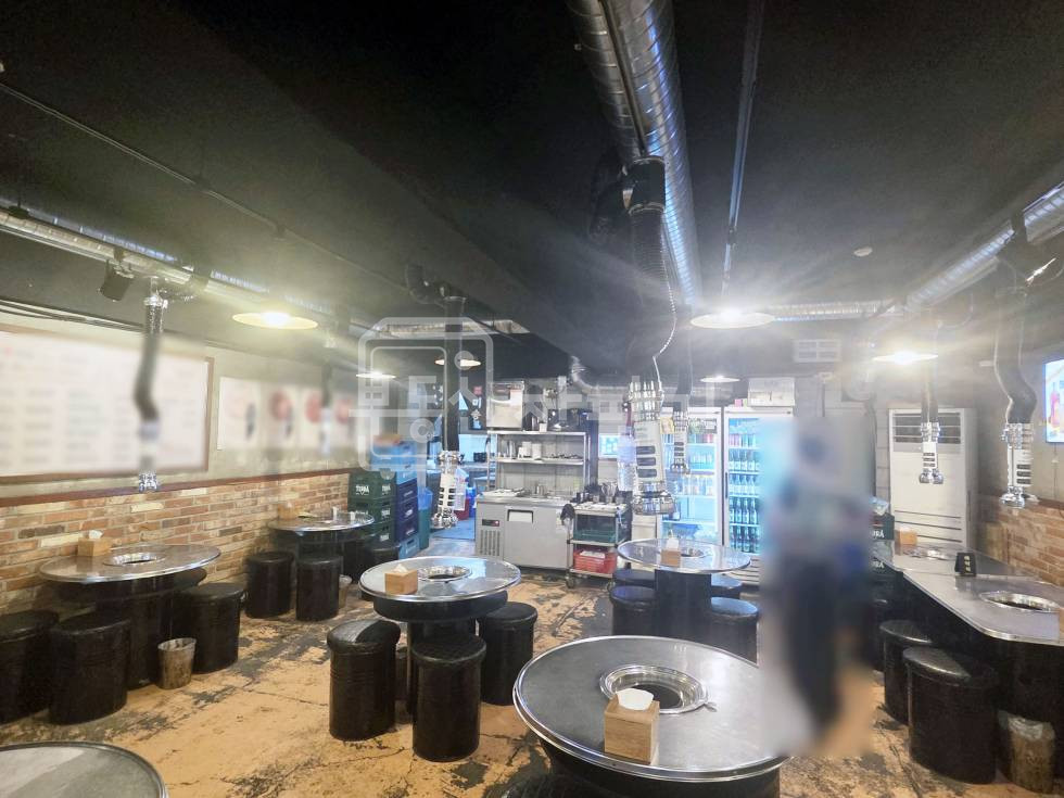서울 강남구 역삼동 무권리, 선정릉역 2분, 코너건물 1층 임대 월세 매물번호 33584 사진 2