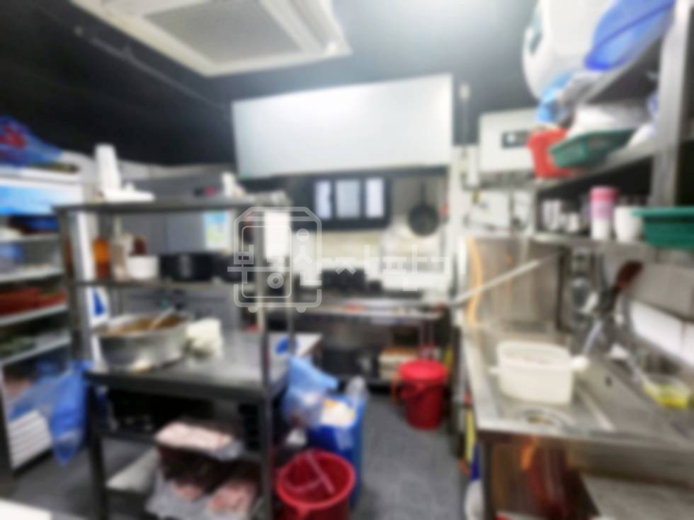 서울 강남구 역삼동 무권리, 선정릉역 2분, 코너건물 1층 임대 월세 매물번호 33584 사진 3