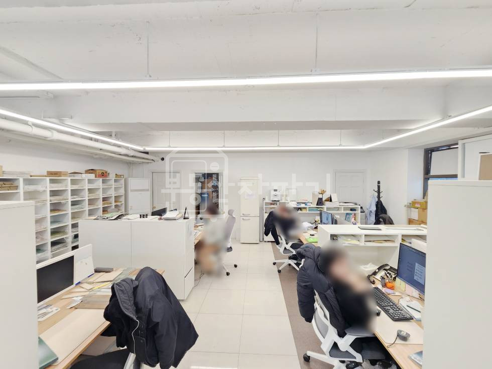 서울 강남구 논현동 상가자판기, 학동역 3분, 코너건물 3층 임대 월세 매물번호 33595 사진 3
