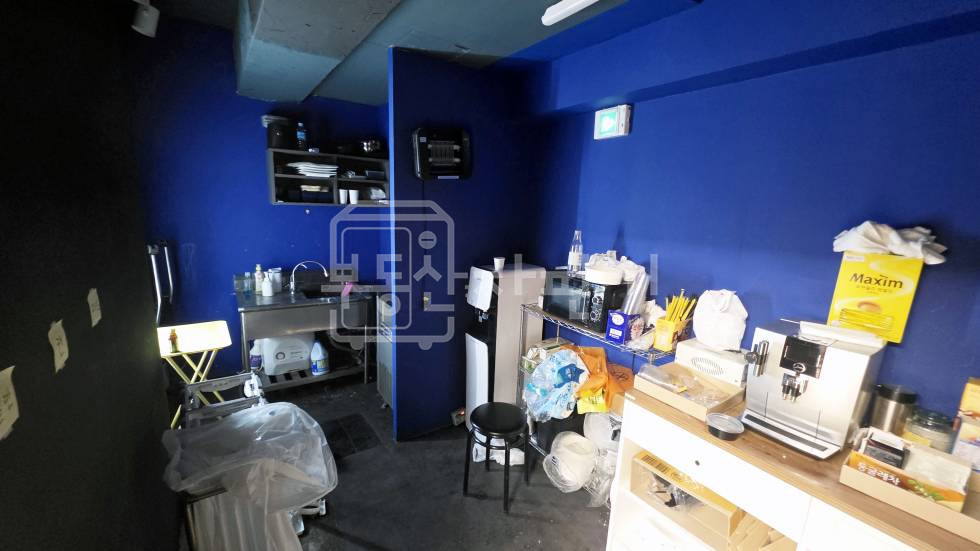 서울 강남구 역삼동 무권리, 역삼역 8분, 코너건물 3층 임대 월세 매물번호 33606 사진 4