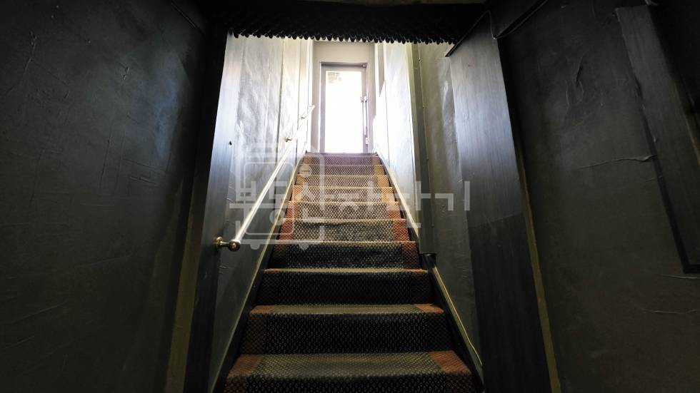 서울 강남구 신사동 무권리, 압구정역 2분, 역세권, 지하1층 임대 월세 매물번호 33643 사진 7
