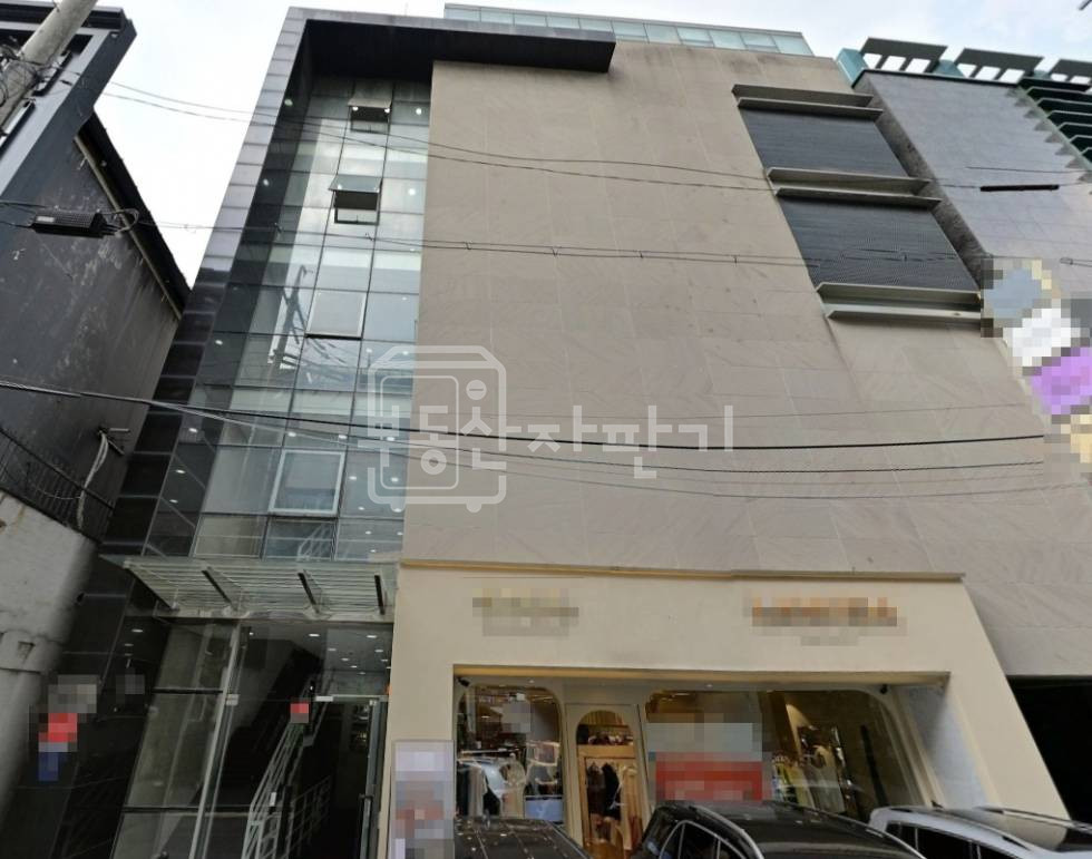 서울 강남구 청담동 무권리, 압구정로데오역 8분, 역세권, 3층 임대 월세 매물번호 33677 사진 1