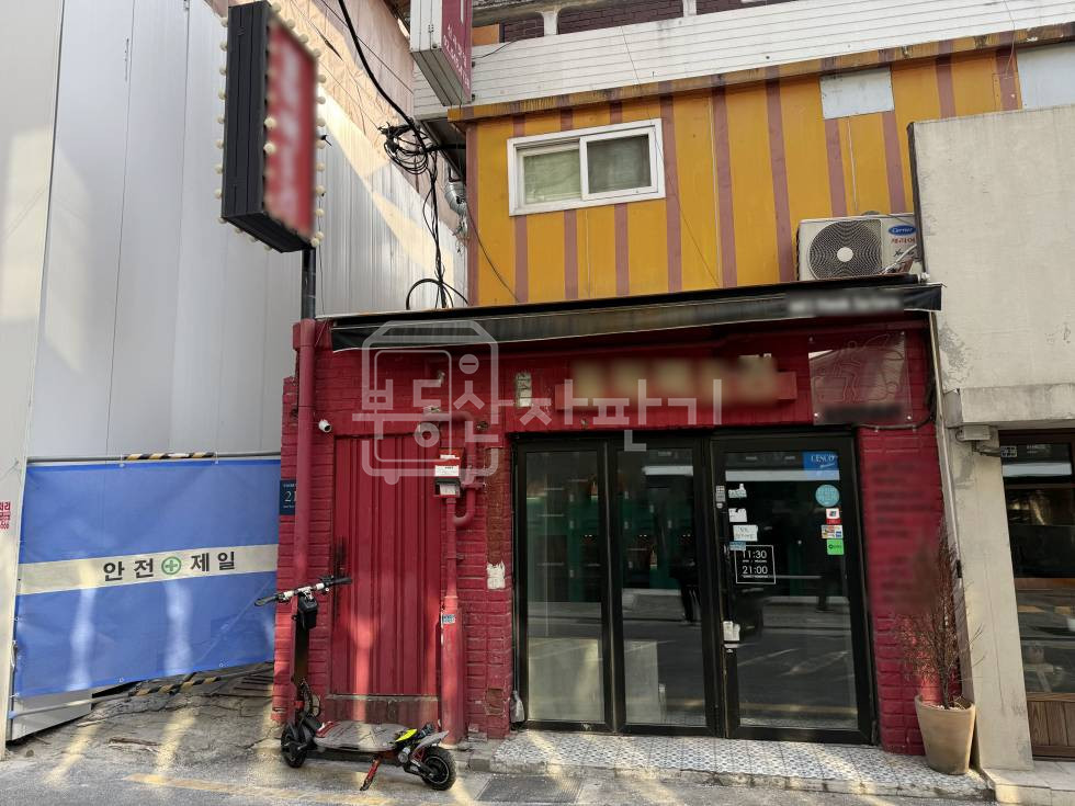 서울 강남구 신사동 세로수길, 1층 임대 월세 매물번호 33492 사진 1