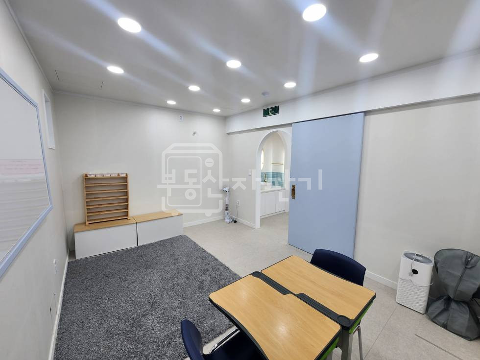 서울 강남구 청담동 7호선 강남구청역 도보 6분, 역세권, 1층 임대 월세 매물번호 27512 사진 4