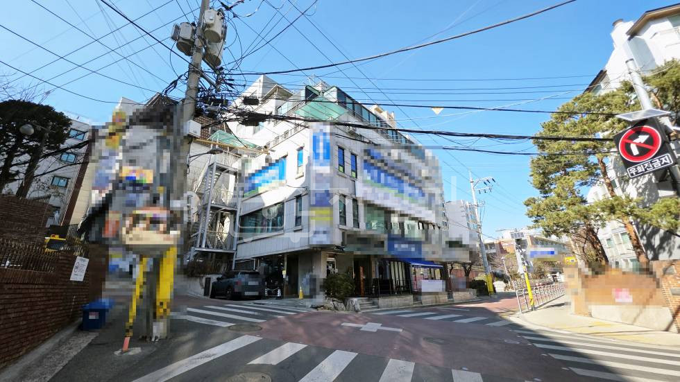 서울 강남구 청담동 강남구청역 6분, 코너건물 1층 임대 월세 매물번호 33693 사진 1