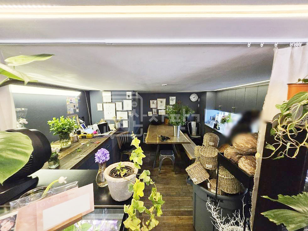서울 강남구 신사동 압구정로데오역 1분, 초역세권, 1층 임대 월세 매물번호 32127 사진 6