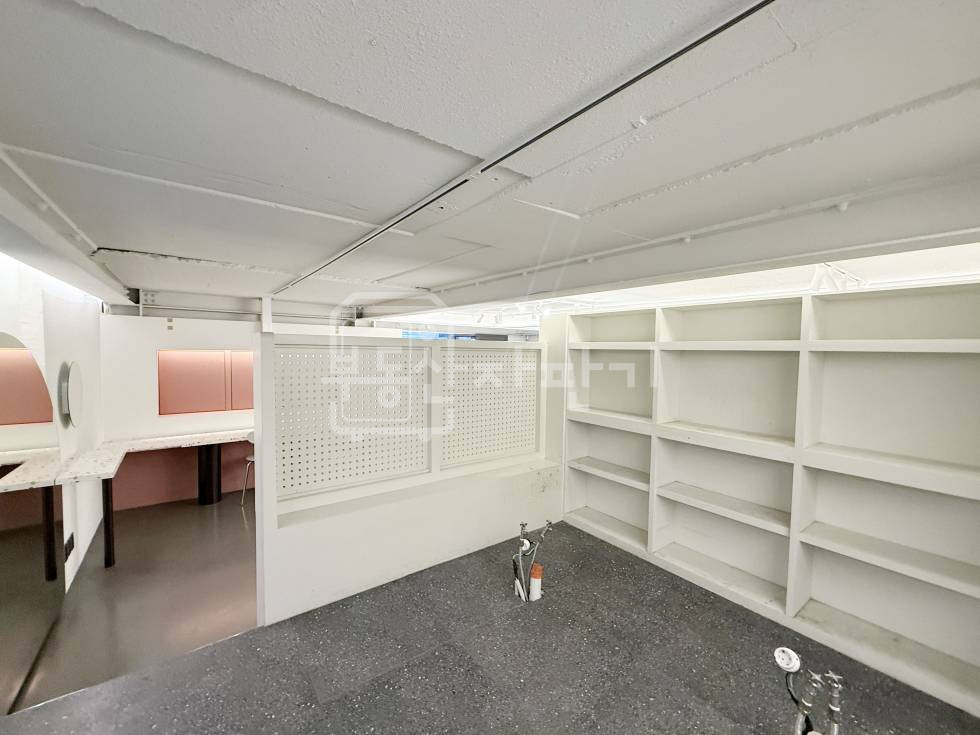 서울 강남구 신사동 가로수길 인근, 1층임대 월세 매물번호 33381 사진 6