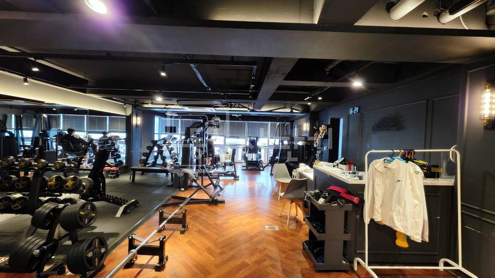 서울 강남구 역삼동 무권리, 헬스장, 필라테스 추천, S급인테리어, 창업가거리교차로 인근 월세 매물번호 32643 사진 1