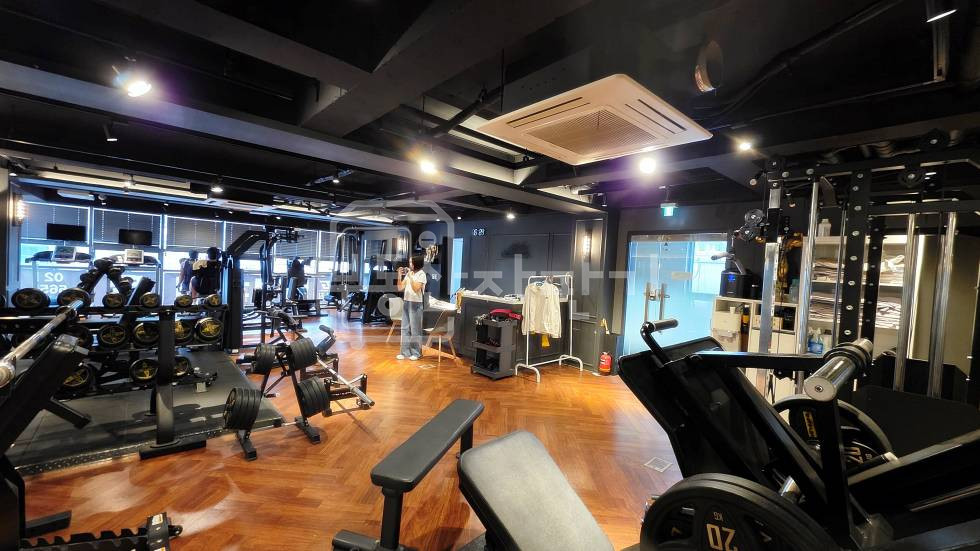 서울 강남구 역삼동 무권리, 헬스장, 필라테스 추천, S급인테리어, 창업가거리교차로 인근 월세 매물번호 32643 사진 5