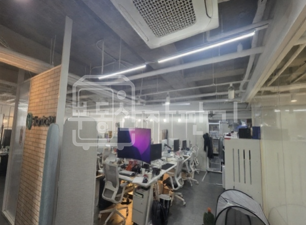 서울 강남구 역삼동 무권리, 역삼역 4분, 역세권, 3층 임대 월세 매물번호 33711 사진 1