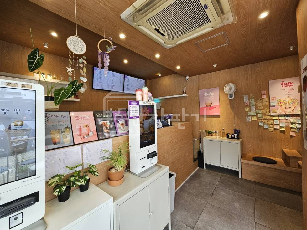 서울 강남구 대치동 무권리, 삼성역 8분, 역세권, 포스코사거리 인근, 1층 임대 월세 매물번호 28117 사진 1