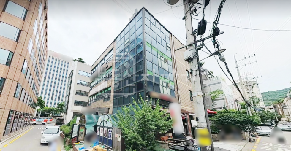 서울 서초구 서초동 무권리, 남부터미널역 10분, 역세권, 지하2층 임대 월세 매물번호 33792 사진 1