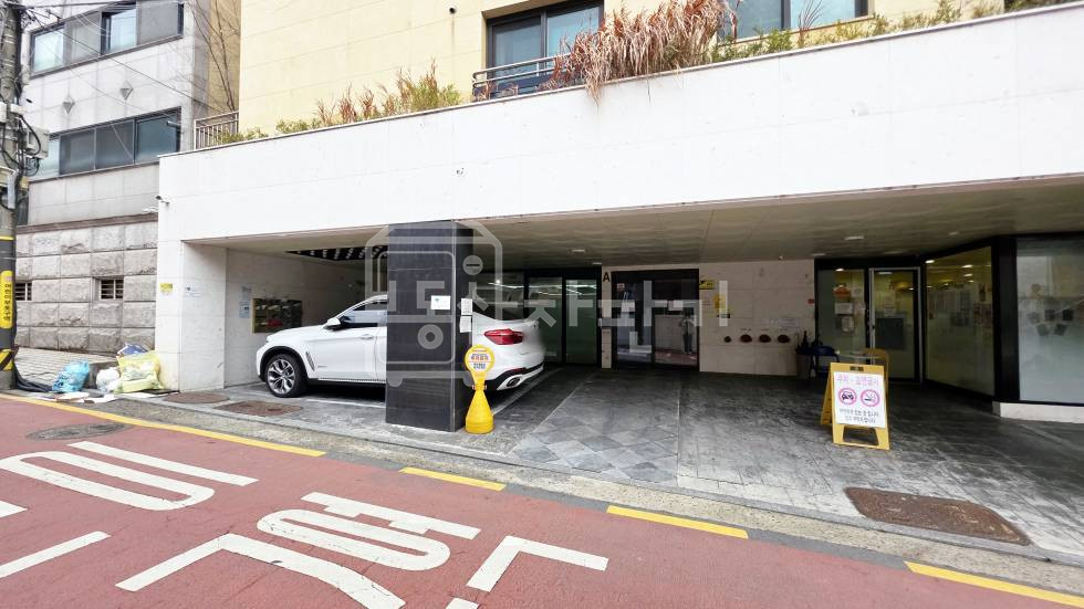 서울 강남구 논현동 무권리, 선정릉역 4분, 역세권, 지하1층 임대 월세 매물번호 33778 사진 6