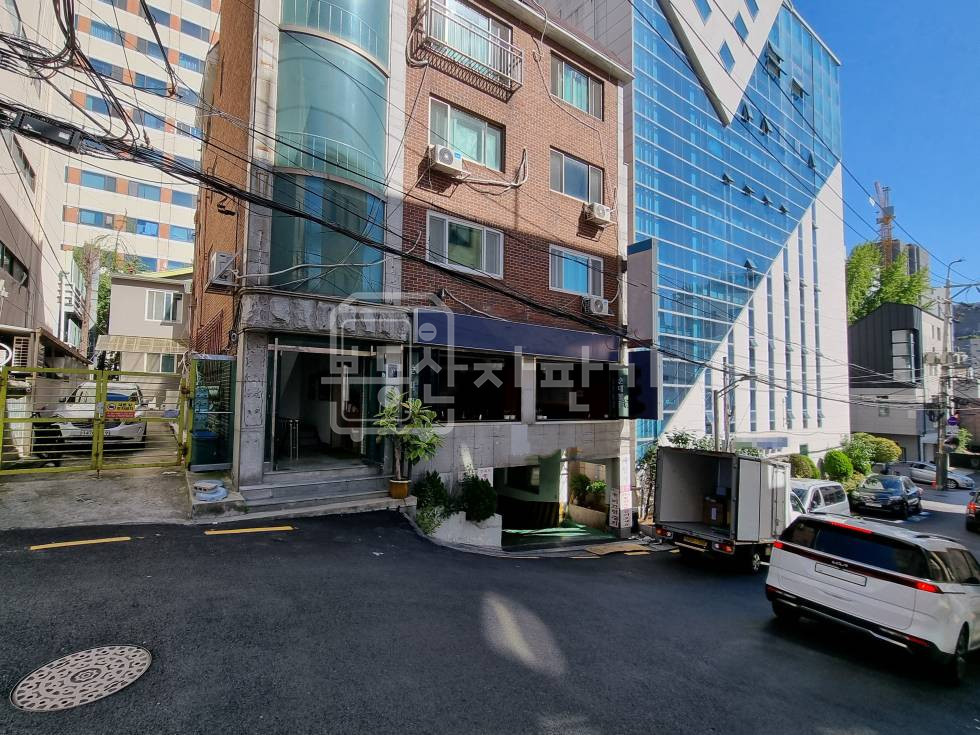 서울 강남구 청담동 무권리, 청담사거리 인근, 1층 임대 월세 매물번호 28848 사진 1