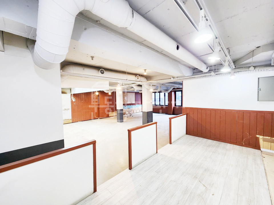 서울 강남구 청담동 무권리, 청담사거리 인근, 1층 임대 월세 매물번호 28848 사진 8