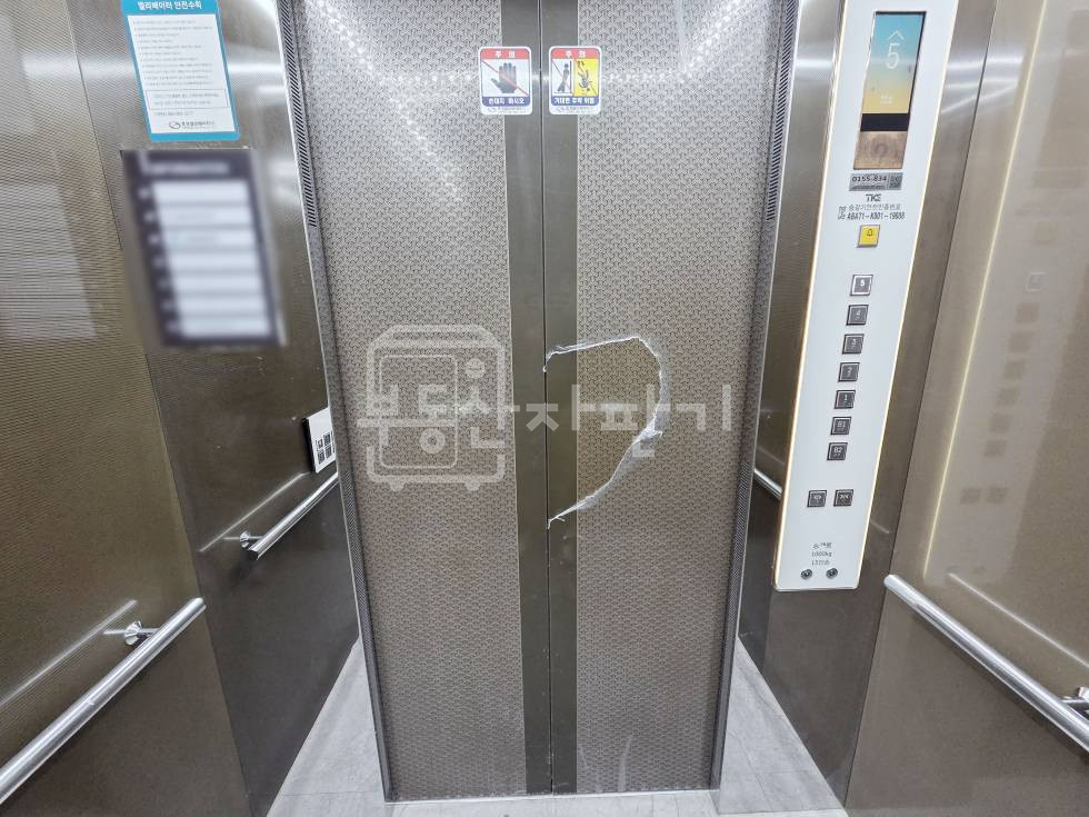 서울 강남구 논현동 무권리, 언주역 3분, 초 역세권, 지하1층 임대 월세 매물번호 33701 사진 4