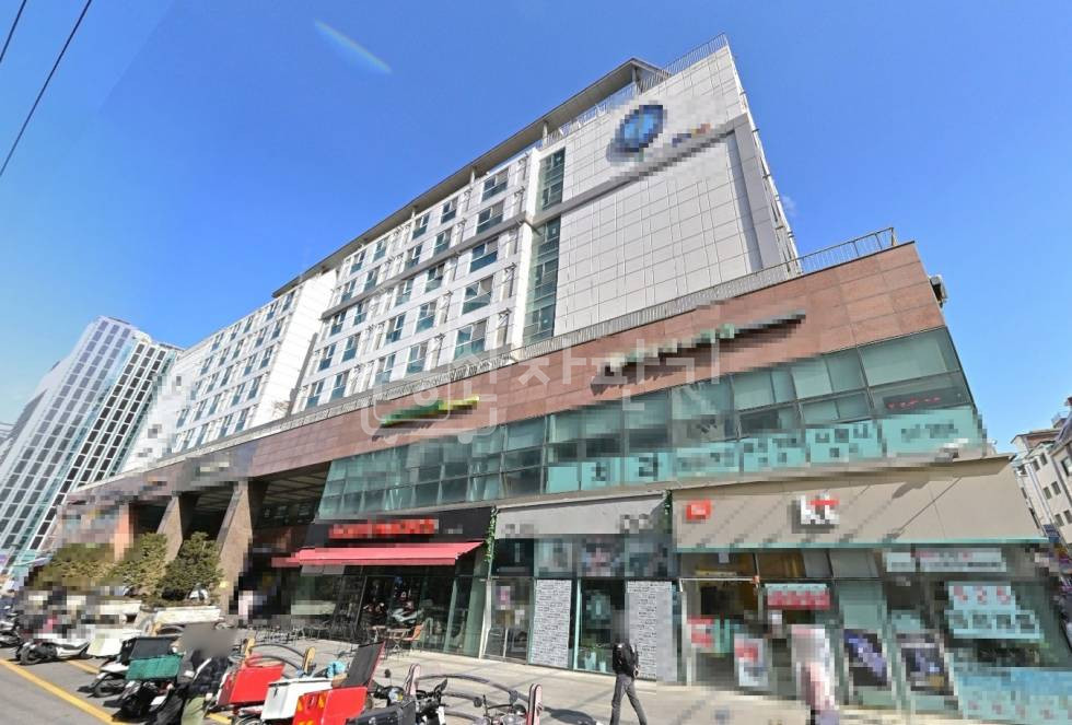서울 강남구 논현동 논현역 3분, 초역세권 1층 임대 월세 매물번호 33753 사진 1