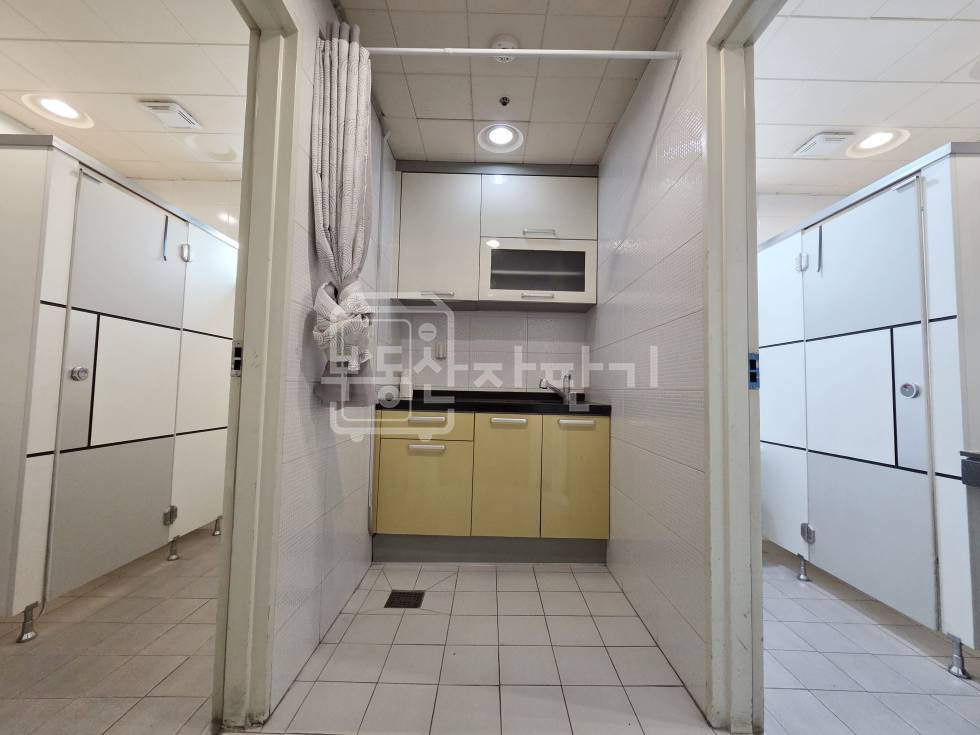 서울 강남구 역삼동 상가자판기, 무권리, 역삼역 도보 2분, 초역세권 11층 임대 월세 매물번호 33984 사진 7