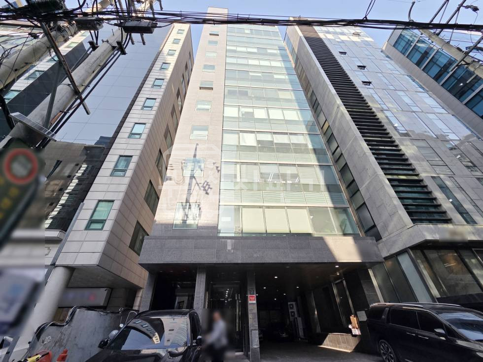 서울 강남구 역삼동 상가자판기, 무권리, 역삼역 도보 2분, 초역세권 9층 임대 월세 매물번호 33983 사진 1