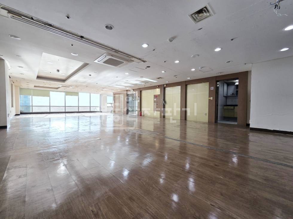 서울 강남구 역삼동 상가자판기, 무권리, 역삼역 도보 2분, 초역세권 7층 임대 월세 매물번호 33982 사진 2