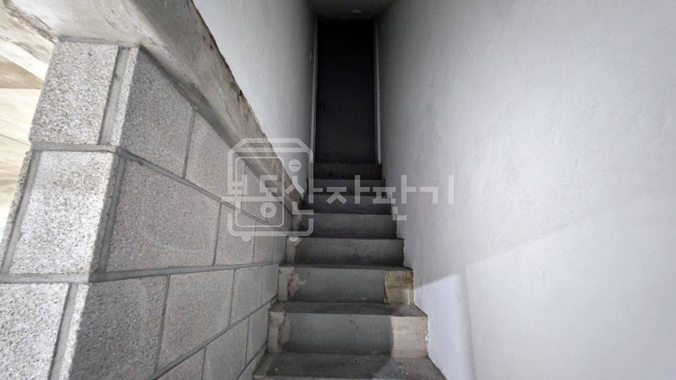 서울 강남구 역삼동 무권리, 역삼역 2분, 초역세권, 지하1층 임대 월세 매물번호 33631 사진 5