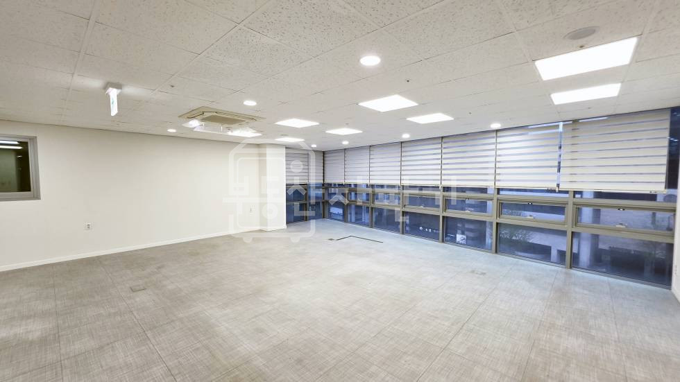 서울 강남구 역삼동 무권리, 언주로 대로변 4층 임대 월세 매물번호 34021 사진 2